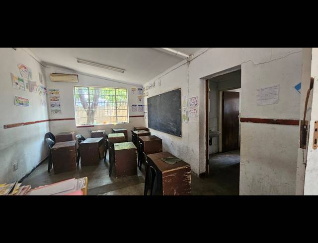 934M² BUSINESS FOR SALE IN RUSTENBURG CENTRAL
